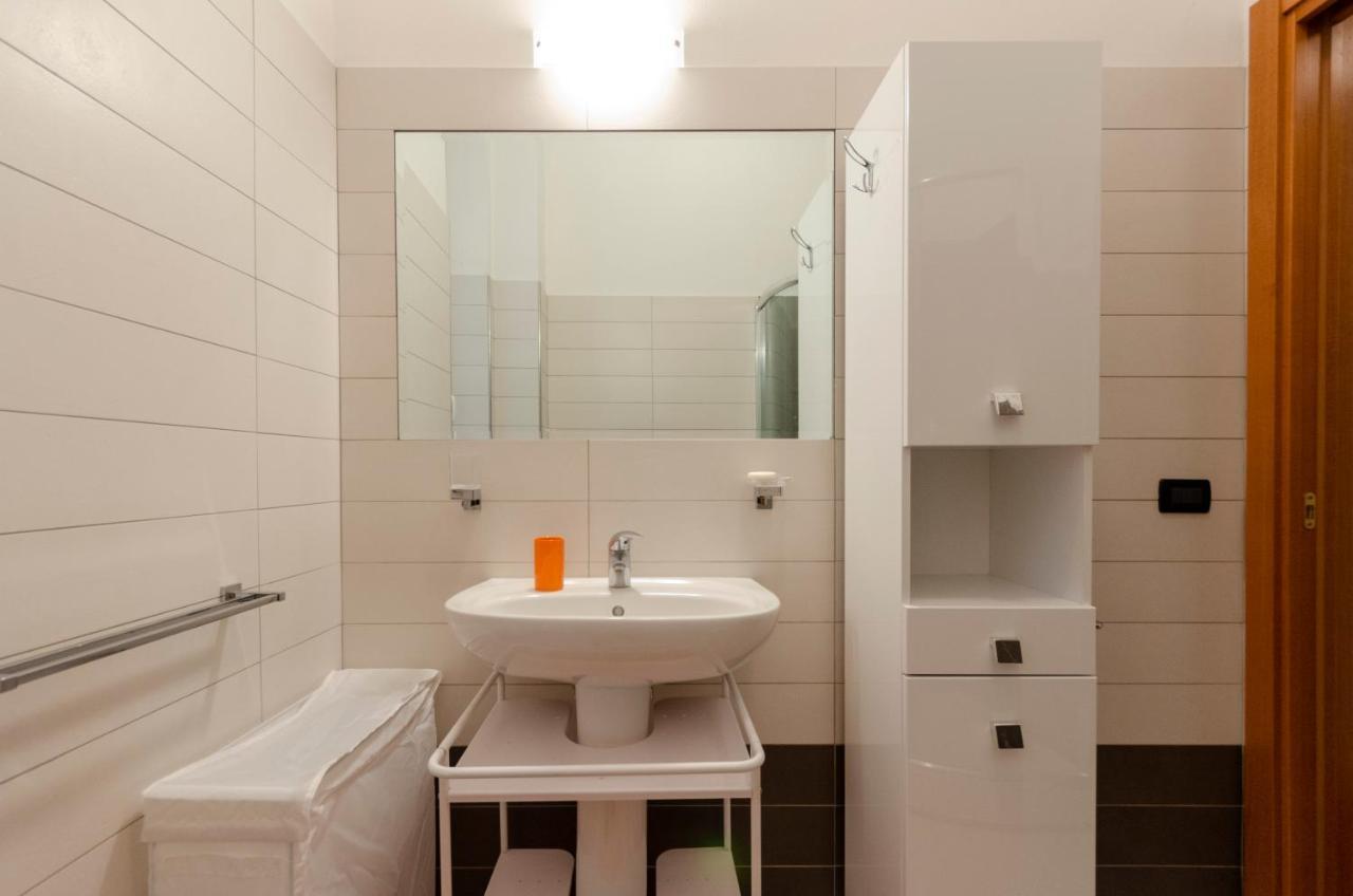 Joivy Apt For 4, Metres From Beach, In セストリ・レヴァンテ エクステリア 写真